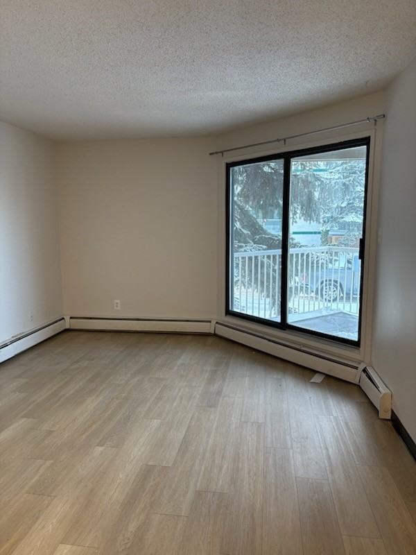 Lincoln Manor - Photo 3 of 10