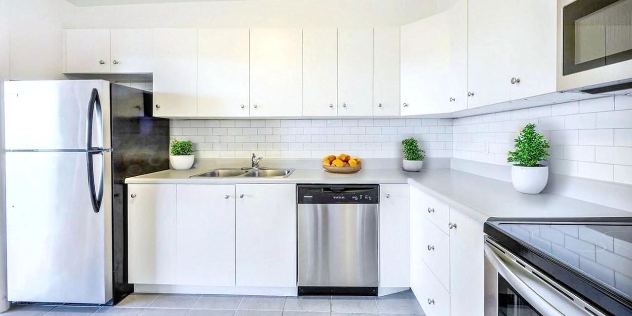 Canyon Apartments - Photo 5 of 7