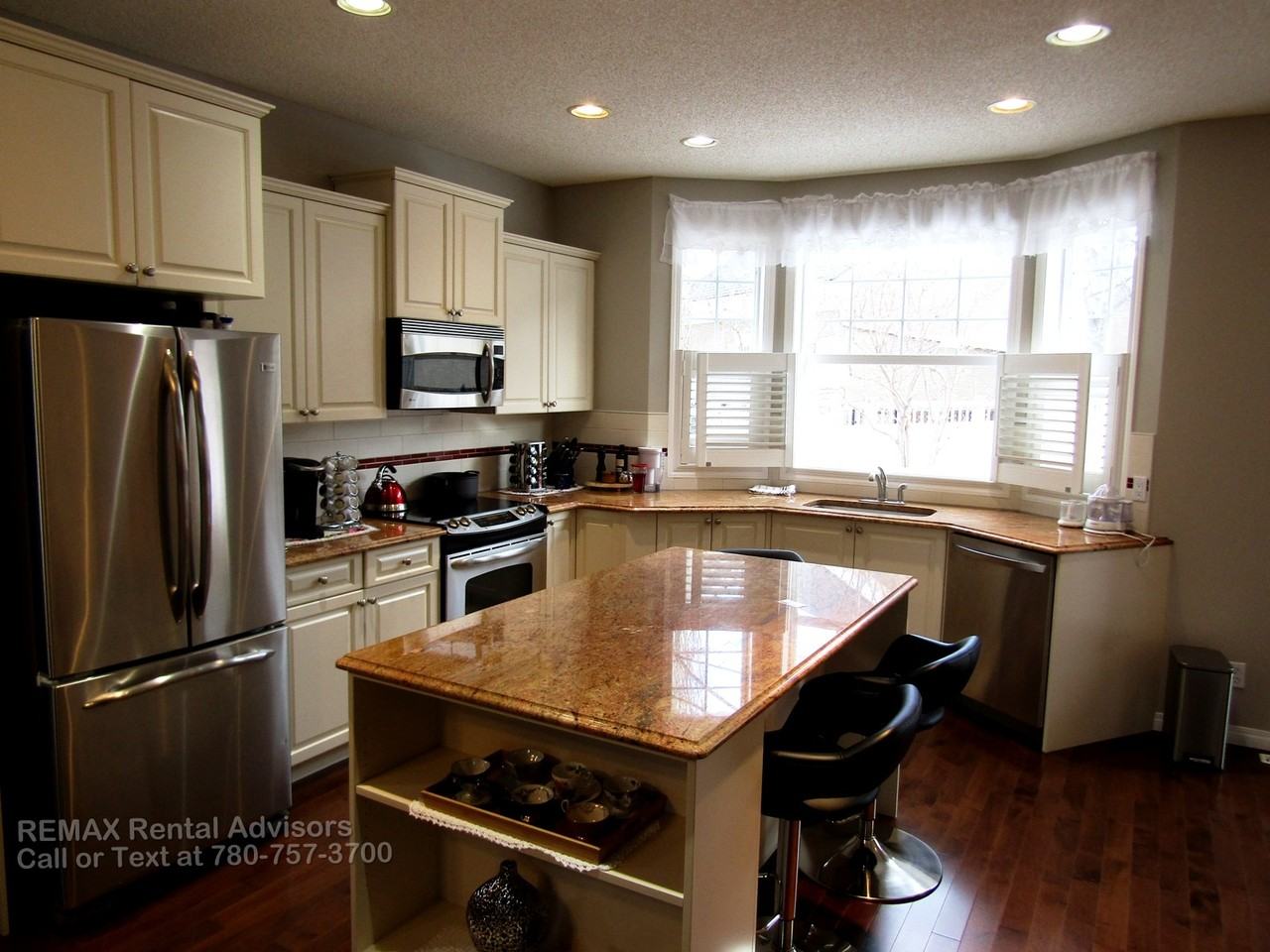 5 Prestwick Estate Gate Se - Photo 3 of 25