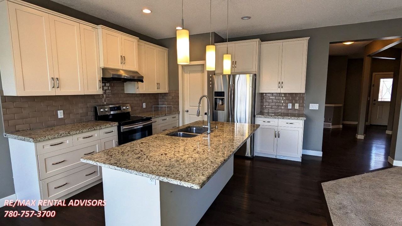 19 Cranberry Circle Southeast - Photo 2 of 24