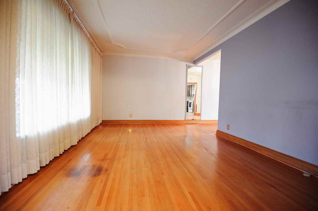 148 Kenaston Boulevard - Photo 7 of 24