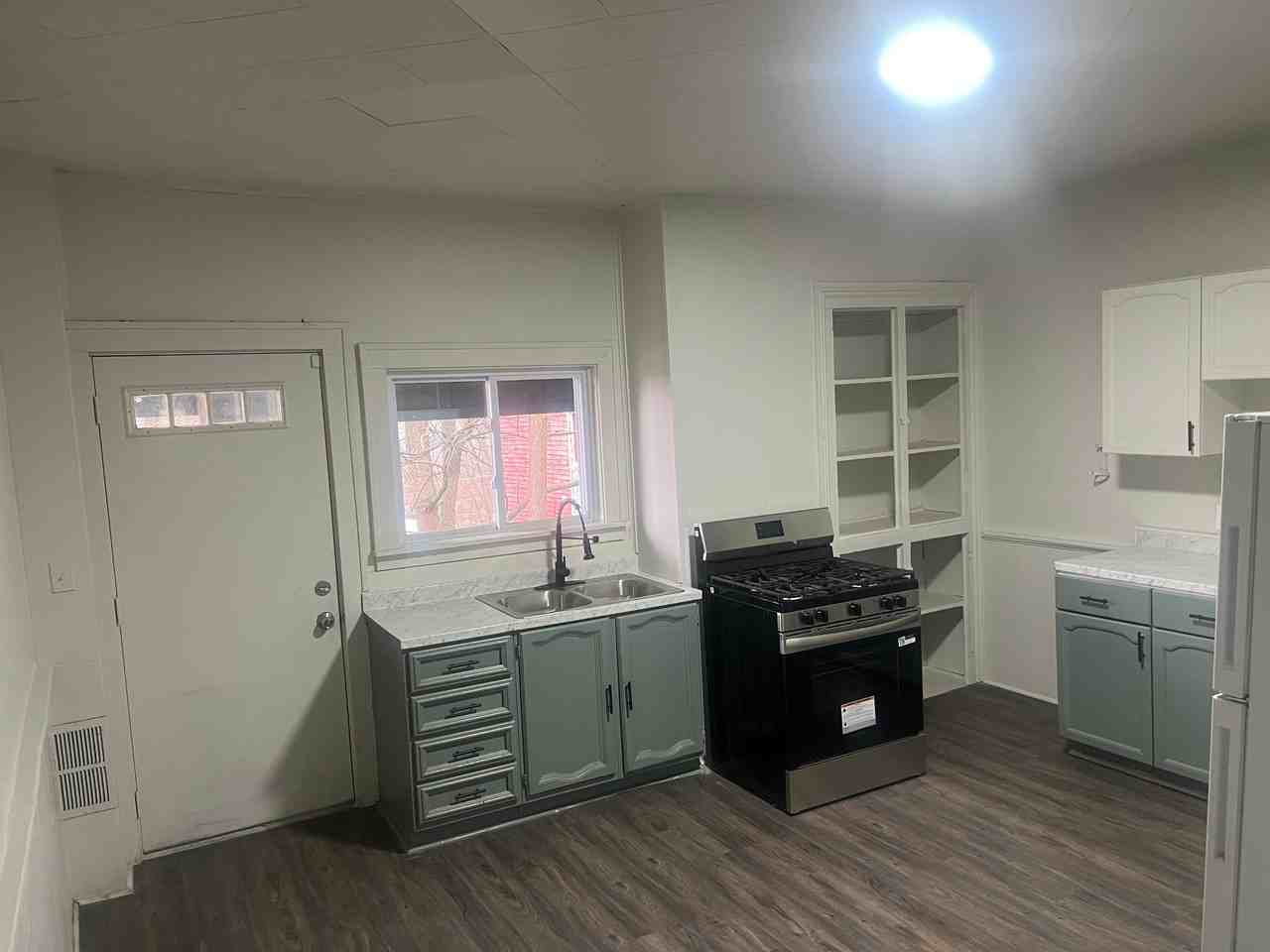 2917 Shadeland Ave #1 - Photo 2 of 9