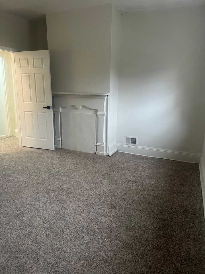 2917 Shadeland Ave #1 - Photo 4 of 9