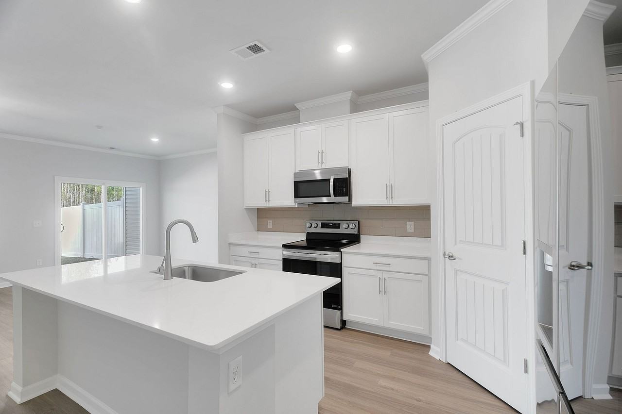 Haven at the Highlands - Photo 5 of 25