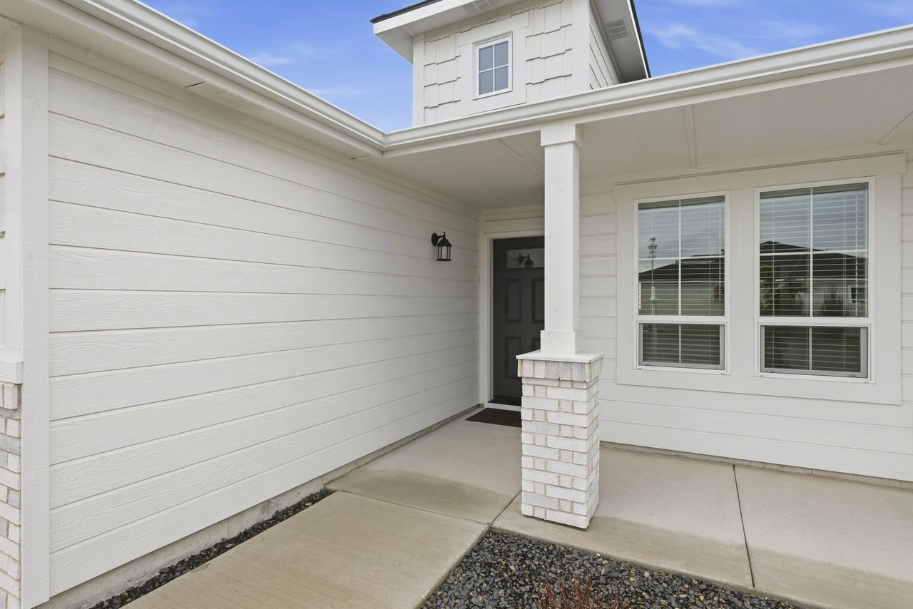 3367 Northwest 15th Street - Photo 2 of 23