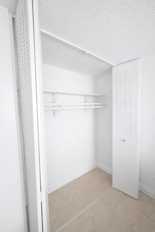 1004 7th St SE - Photo 4 of 50