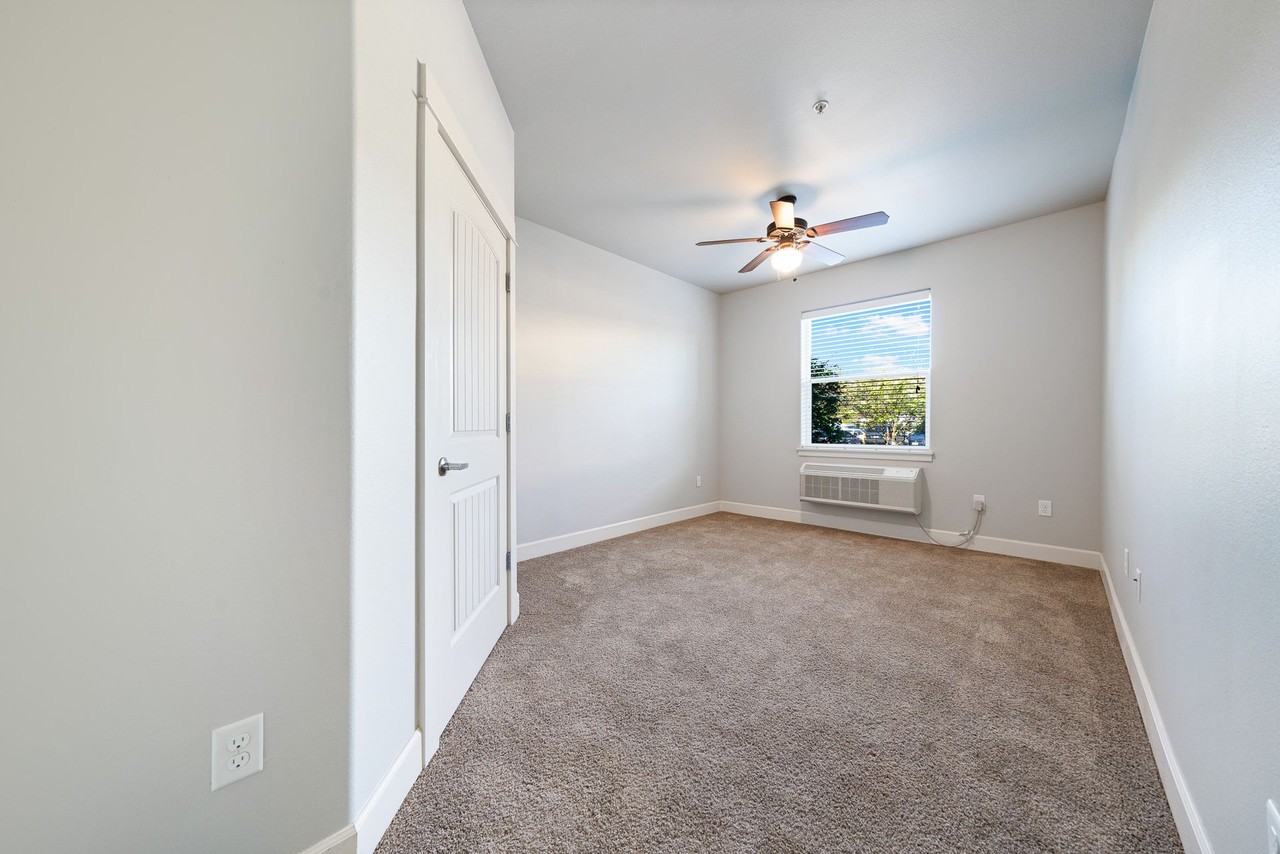 Webster Ridge Apartments - Photo 5 of 50