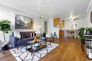2104 S Lewis St - Photo 1 of 1