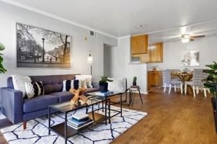 2104 S Lewis St - Photo 1 of 1