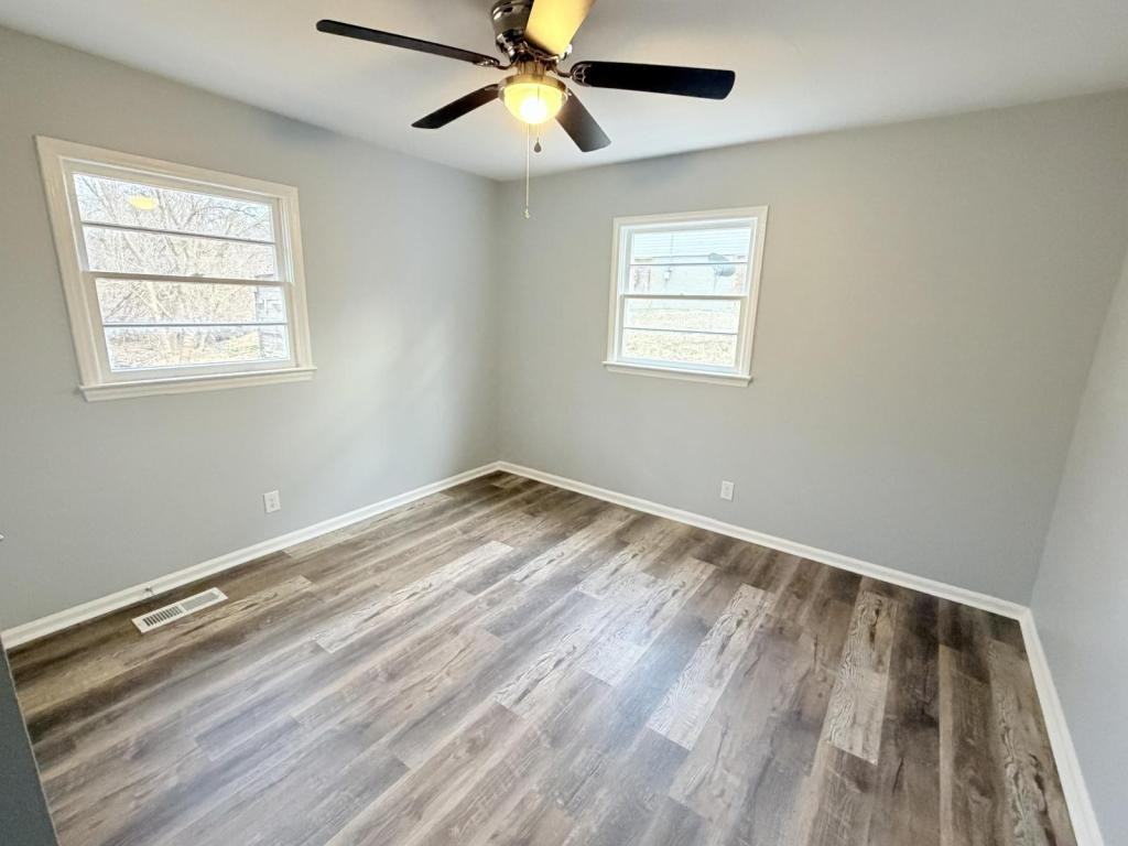 1223 Dixie Pl - Photo 6 of 6