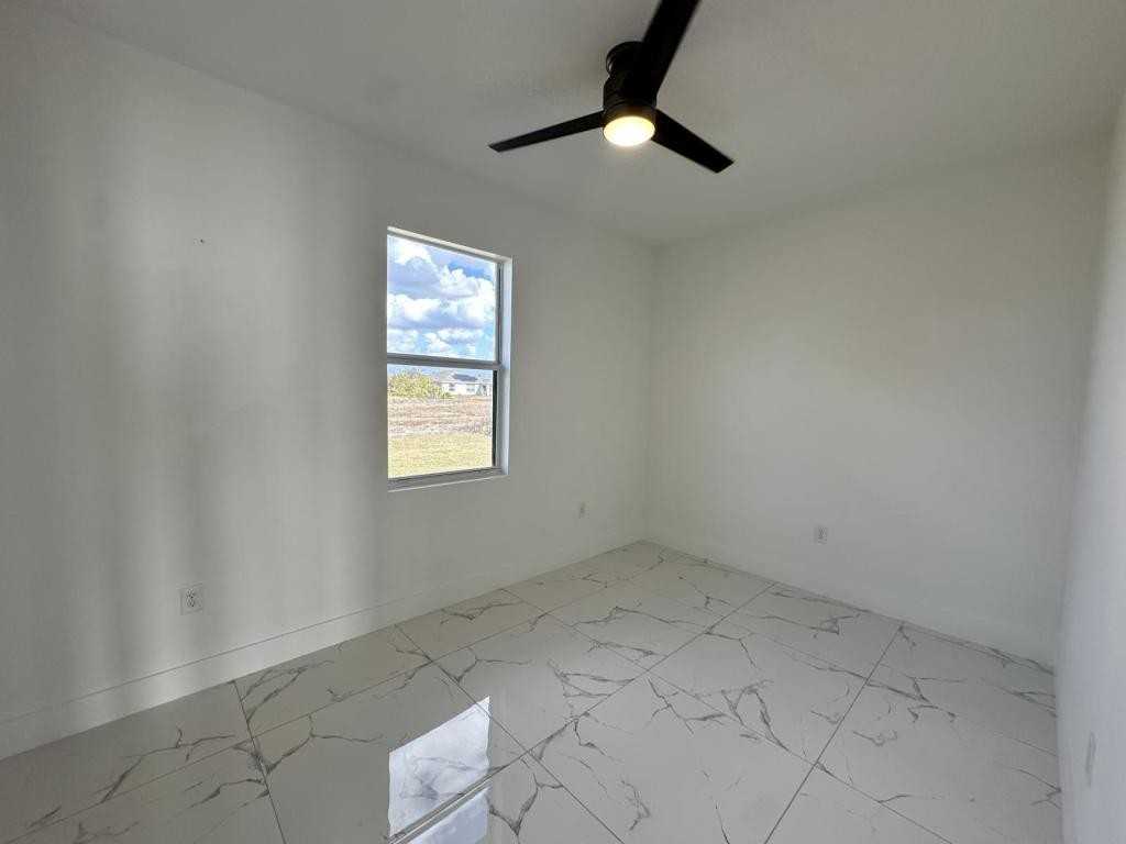 325 Paulcrest Ave - Photo 7 of 13