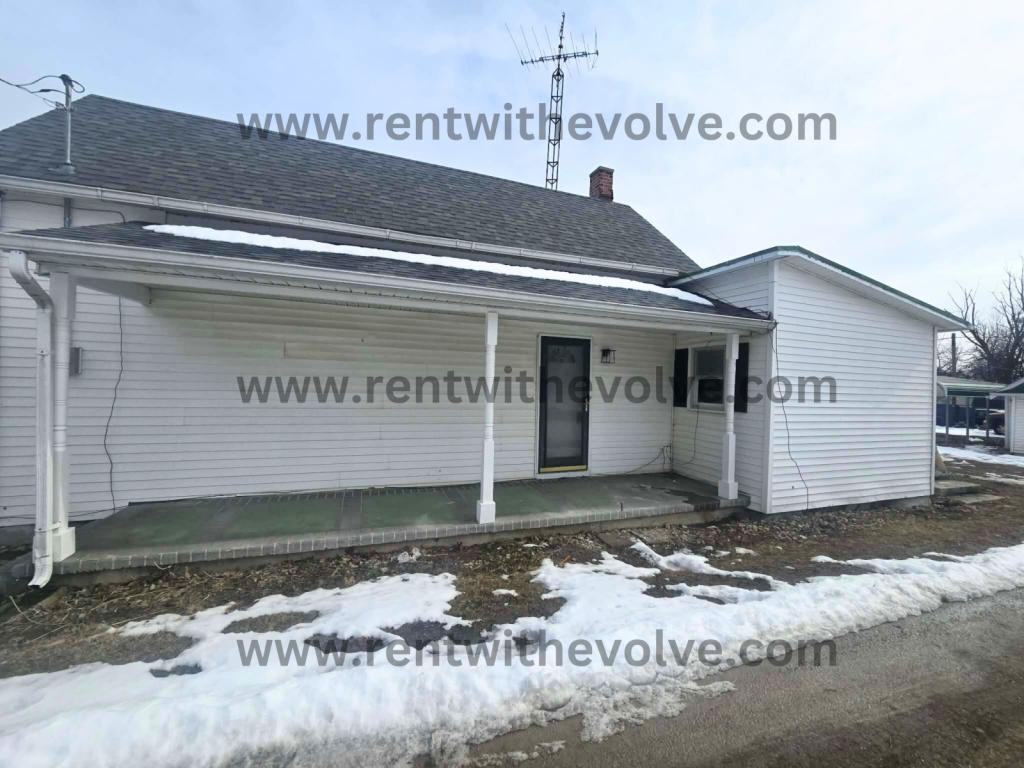 227 E Washington St - Photo 6 of 10