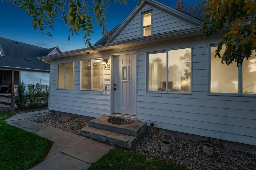 315 Graefe Ave - Photo 4 of 26