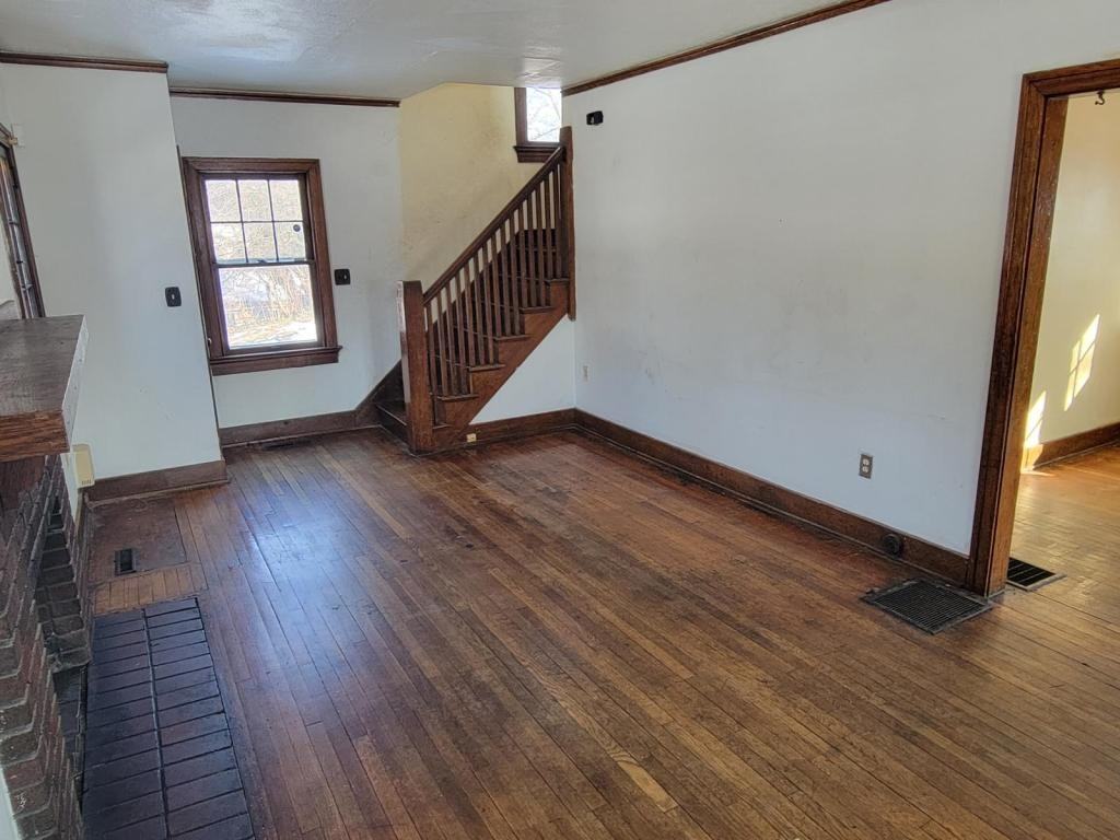 265 Santa Clara Ave - Photo 3 of 27