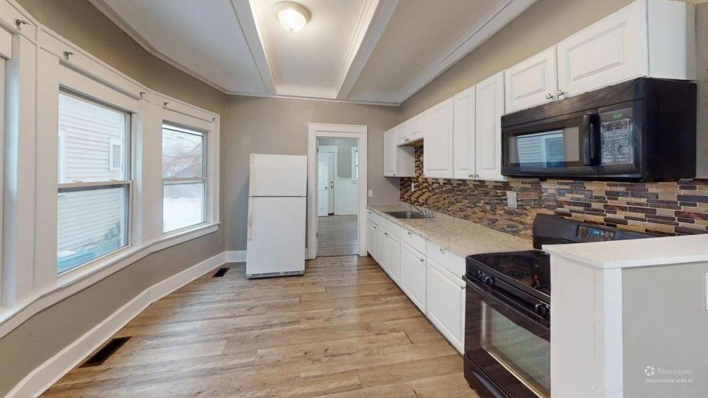 118 Ridgeway Ave - Photo 2 of 9
