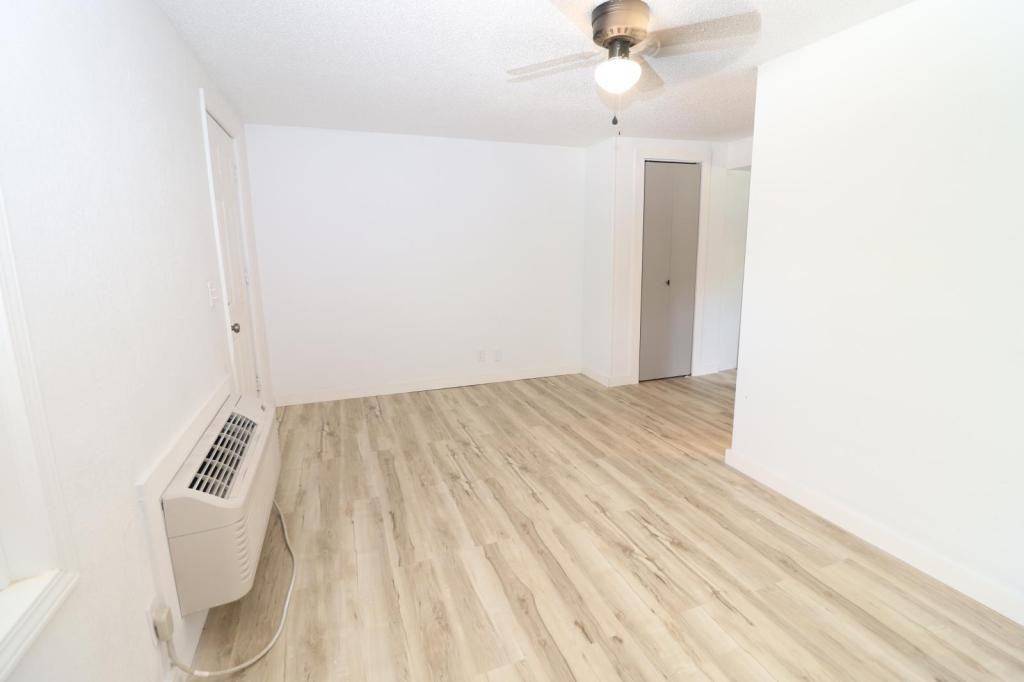 21 Larue St - Photo 7 of 8