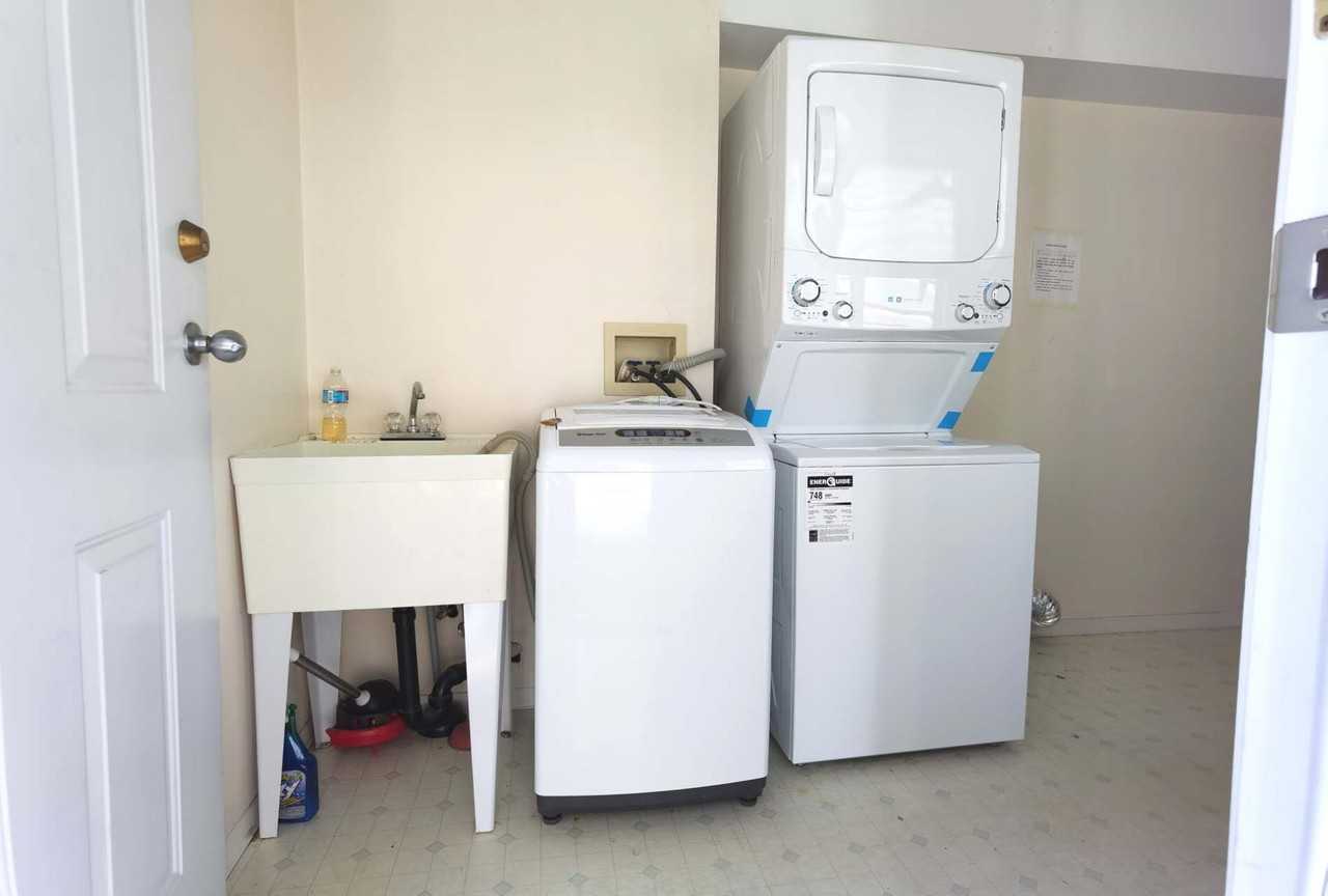 3173 Jervis Street - Photo 5 of 6