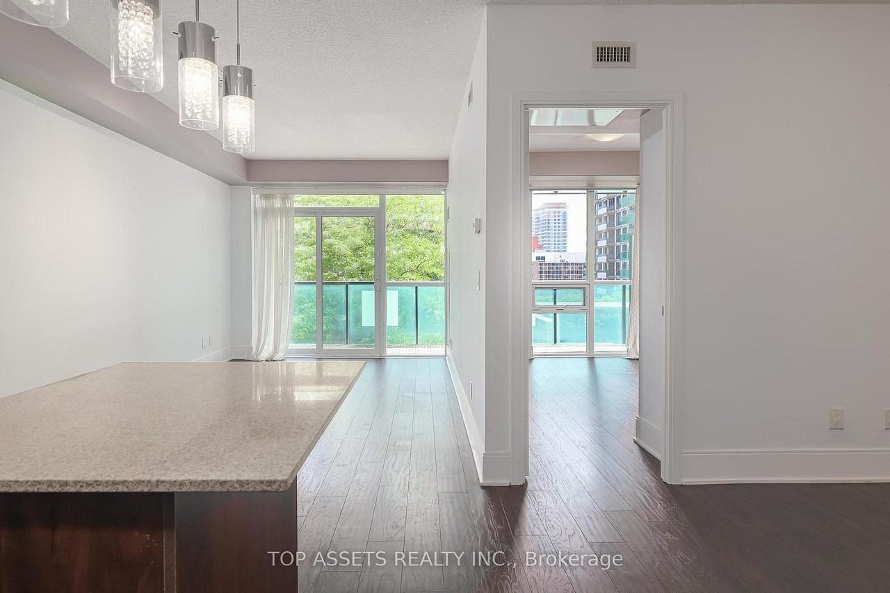 25 Broadway Avenue #708 - Photo 3 of 20