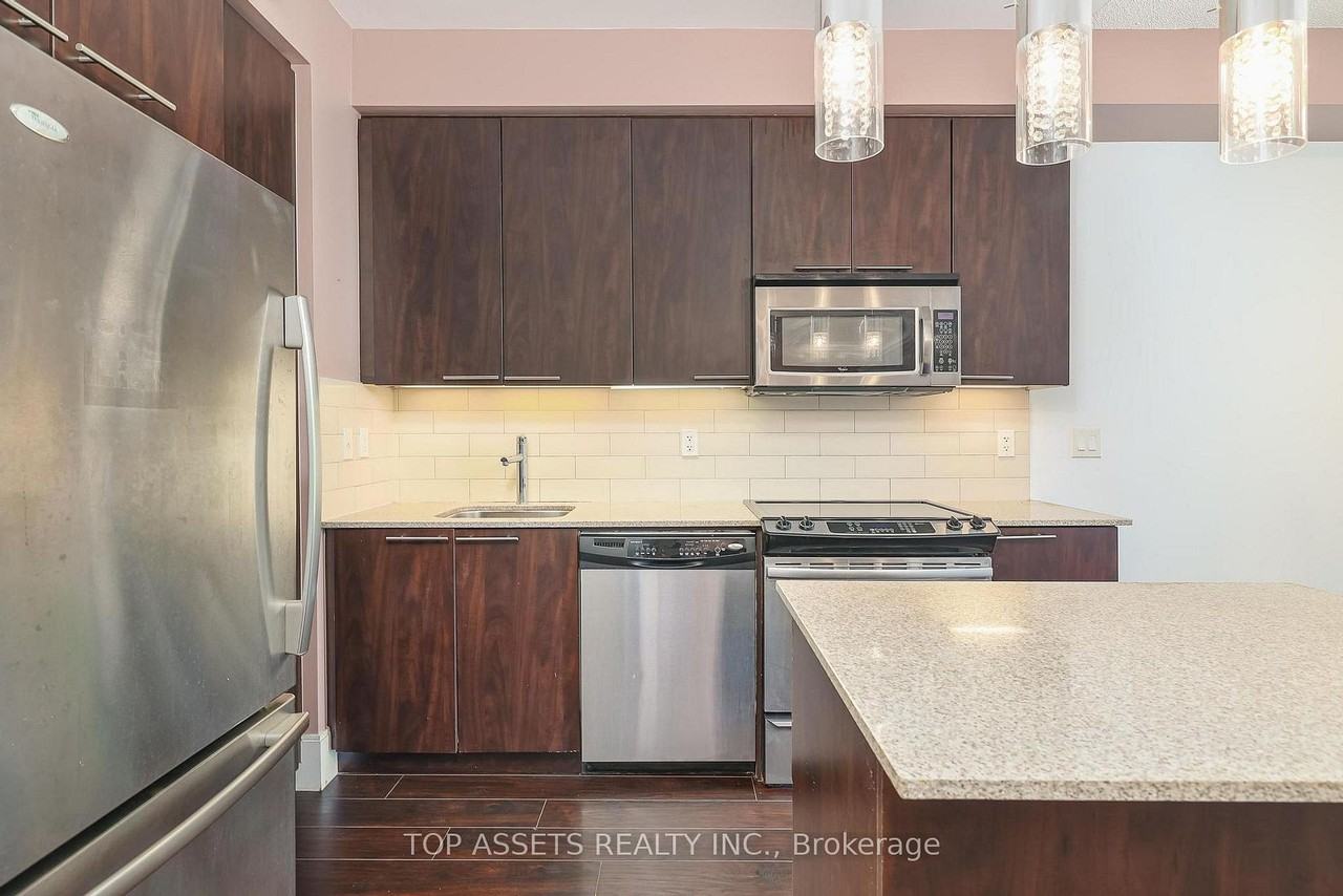 25 Broadway Avenue #708 - Photo 6 of 20