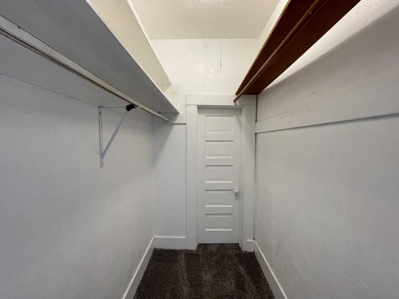 960 Salem St #B - Photo 5 of 12