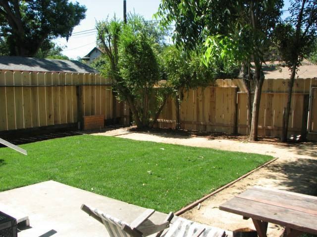 960 Salem St #B - Photo 4 of 12