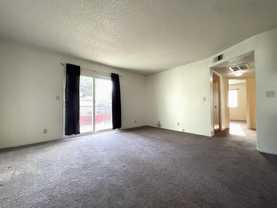 458 Nord Ave #14 - Photo 1 of 1