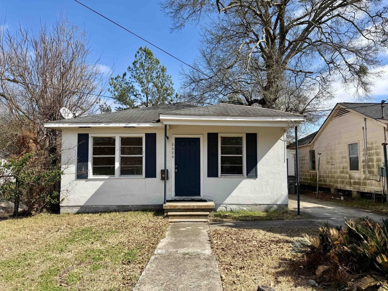 2666 Sheldon Dr - Photo 2 of 12