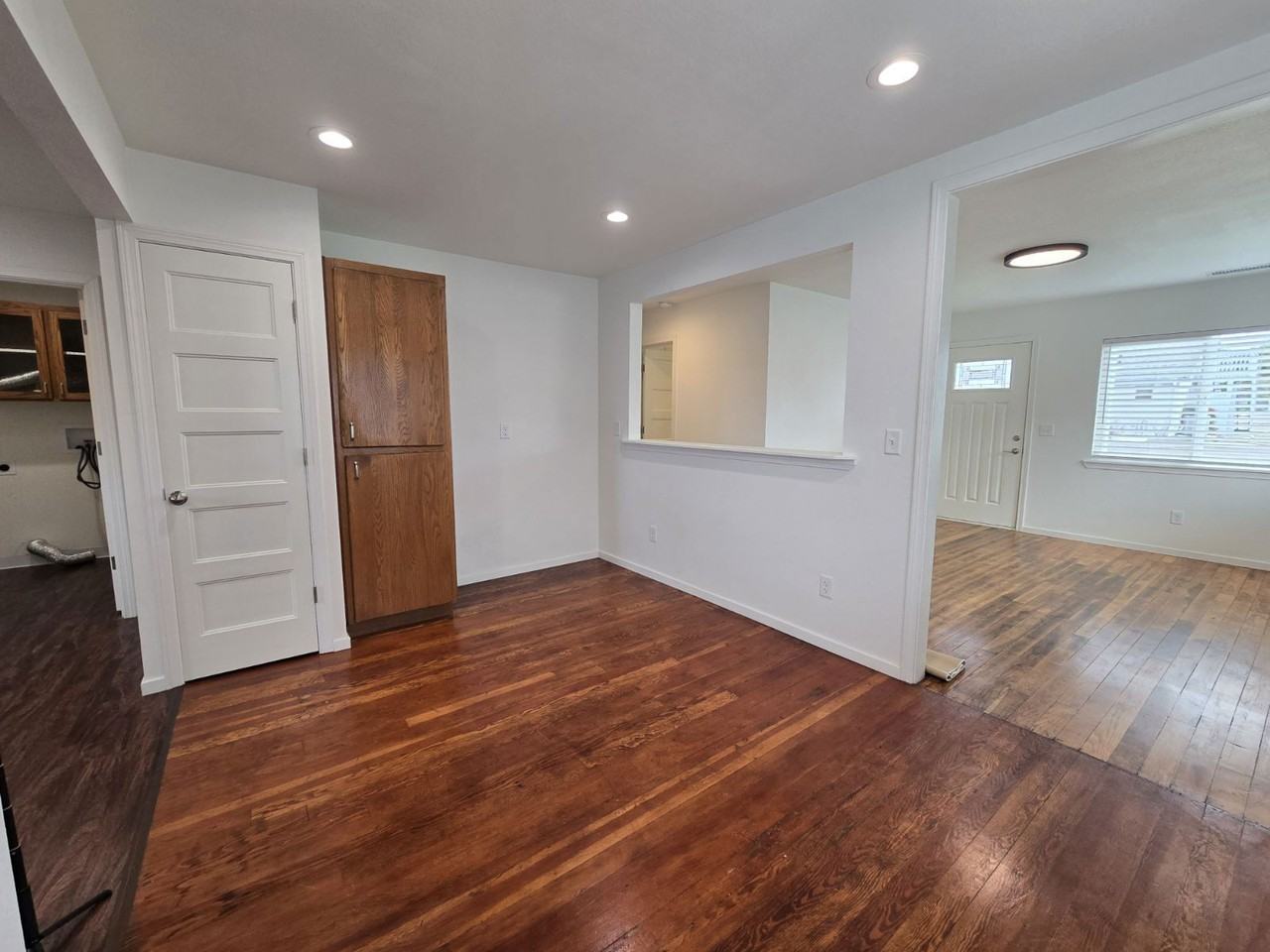 323 Branton St - Photo 7 of 19