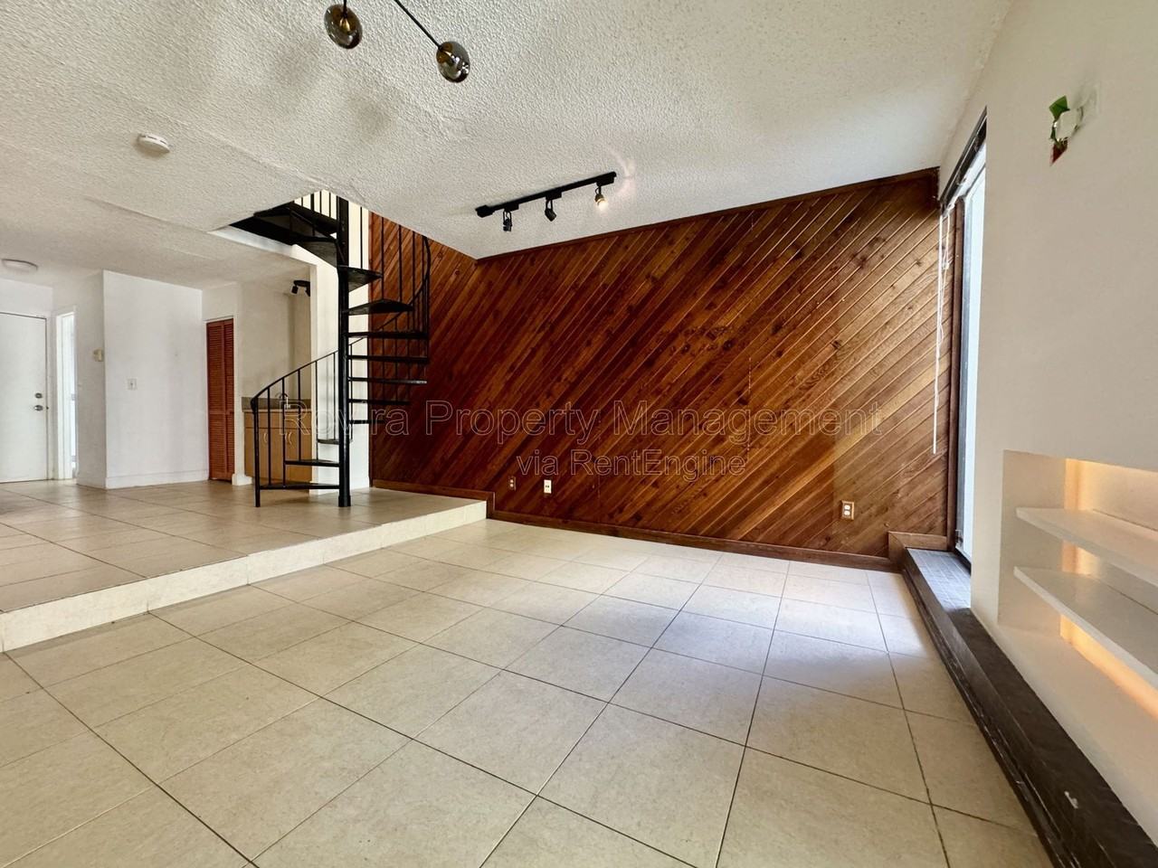 2180 Brickell Ave #9 - Photo 6 of 22