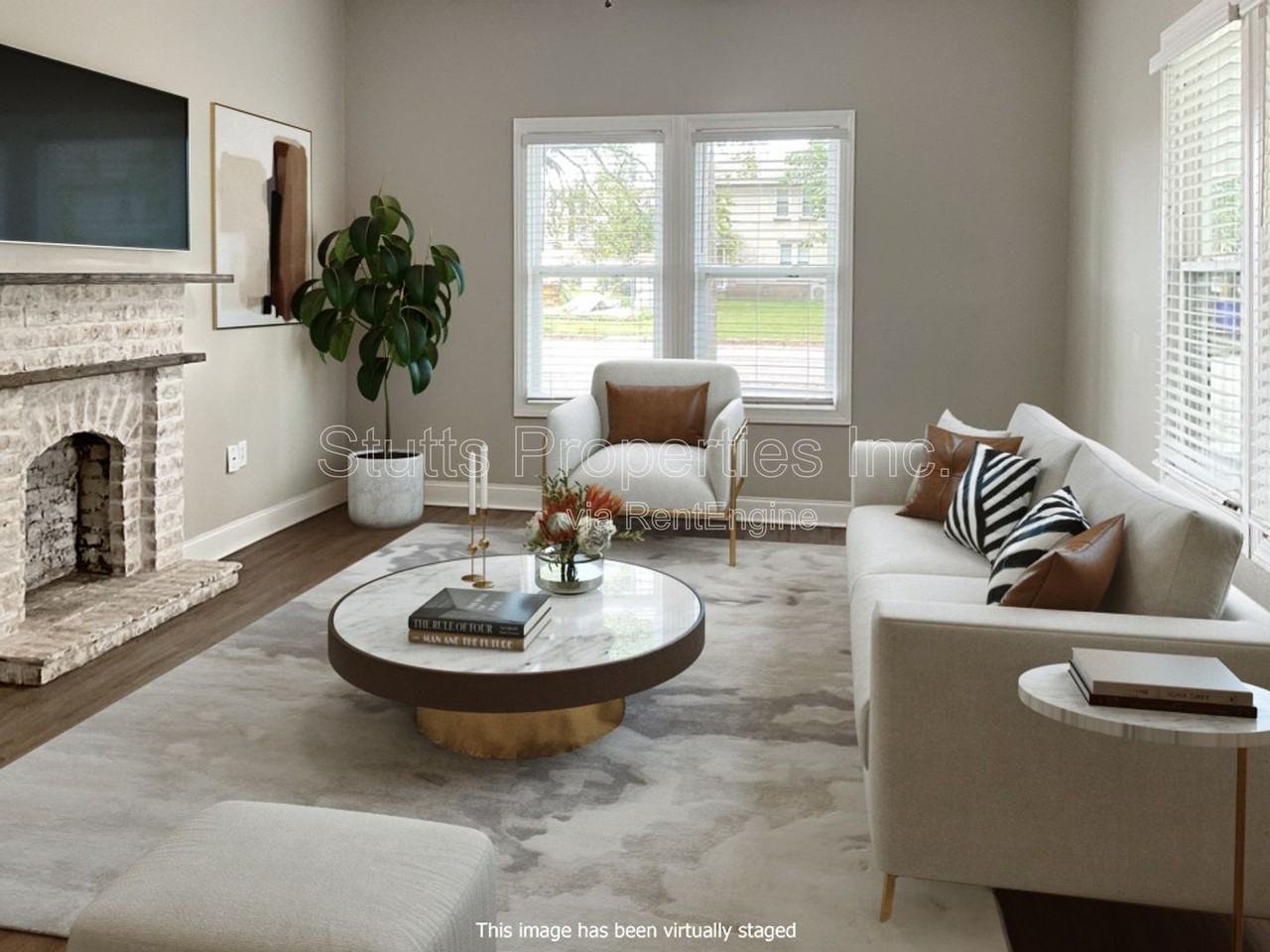 602 E Mobile St - Photo 2 of 21