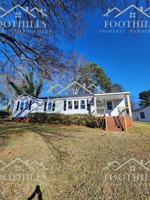 featured image of 1046 Jackson St