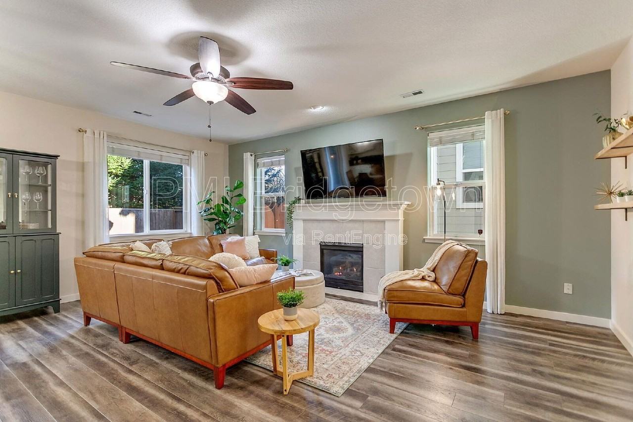 21724 Sw Vintner Ln - Photo 4 of 33