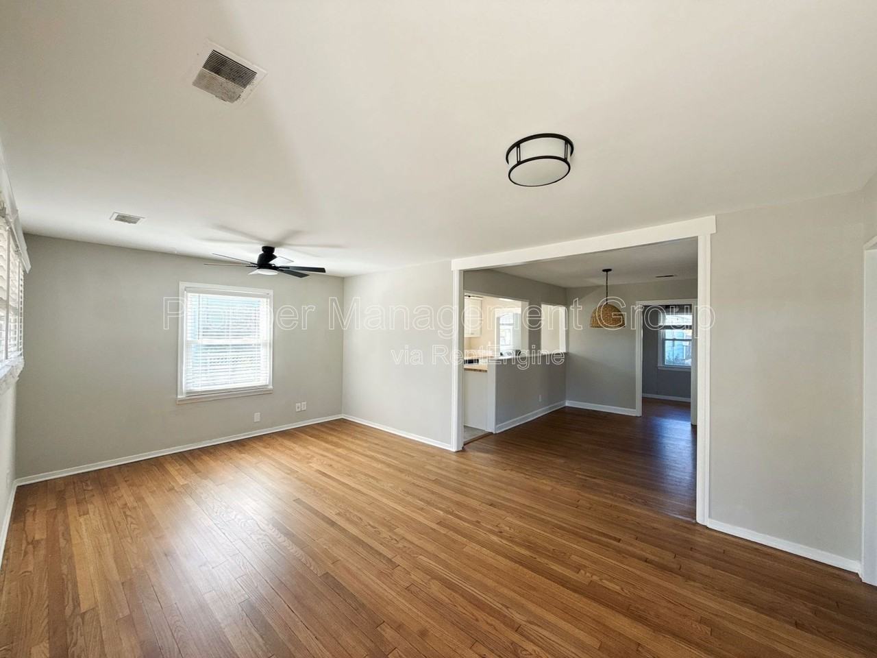 1214 Hawthorne Cir - Photo 2 of 50