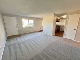 3690 Ne 8th St - Photo 1 of 1