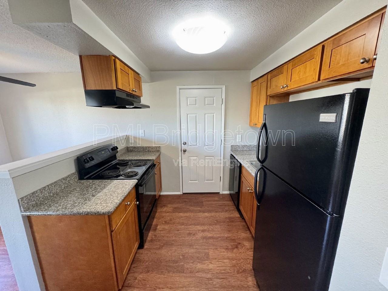 3690 Ne 8th St - Photo 5 of 16