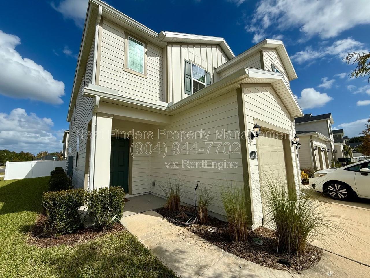 11876 Junegrass Rd - Photo 3 of 32