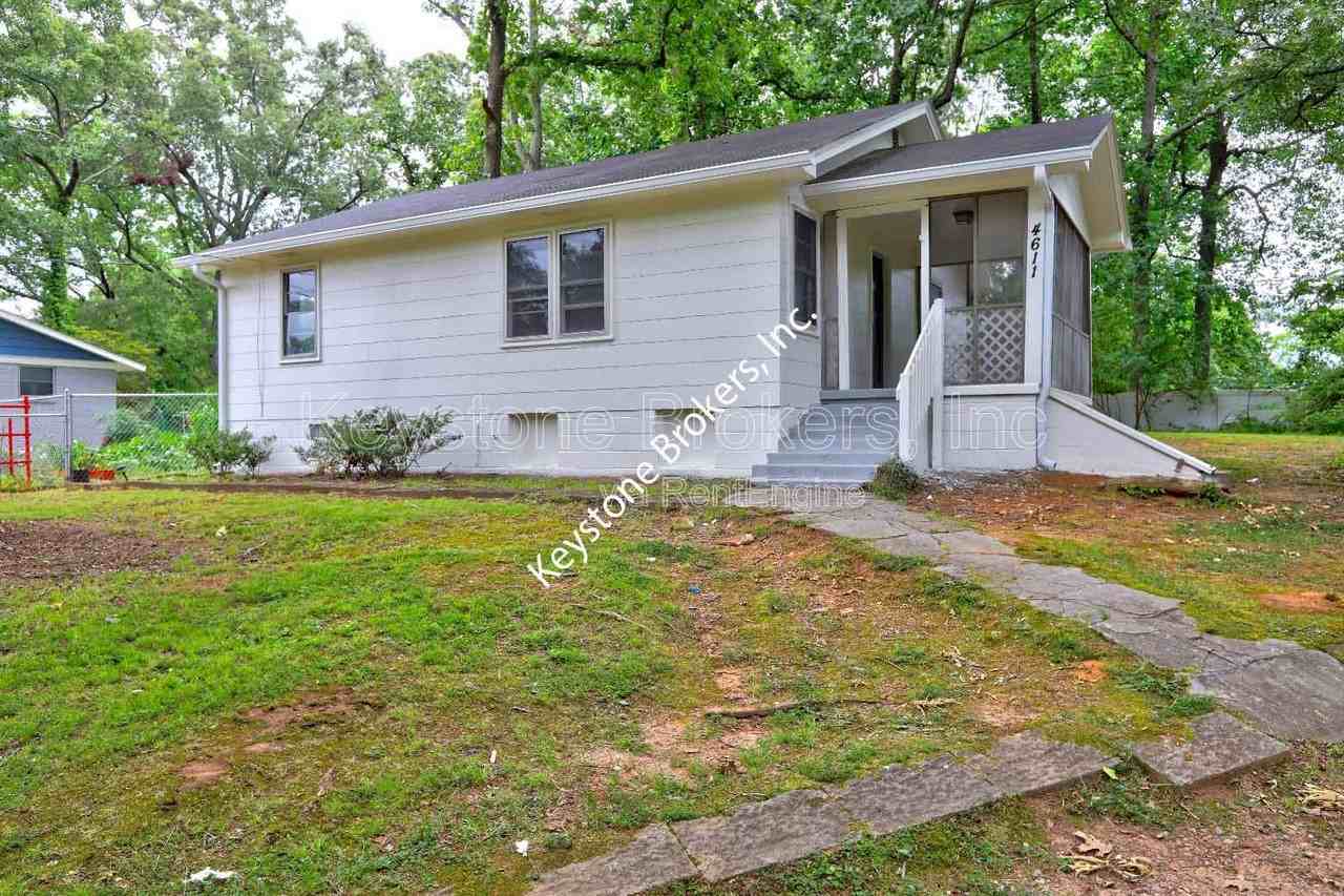 4611 City View Dr - Photo 2 of 12