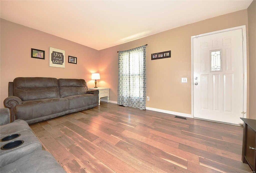 3049 Orton St - Photo 6 of 50