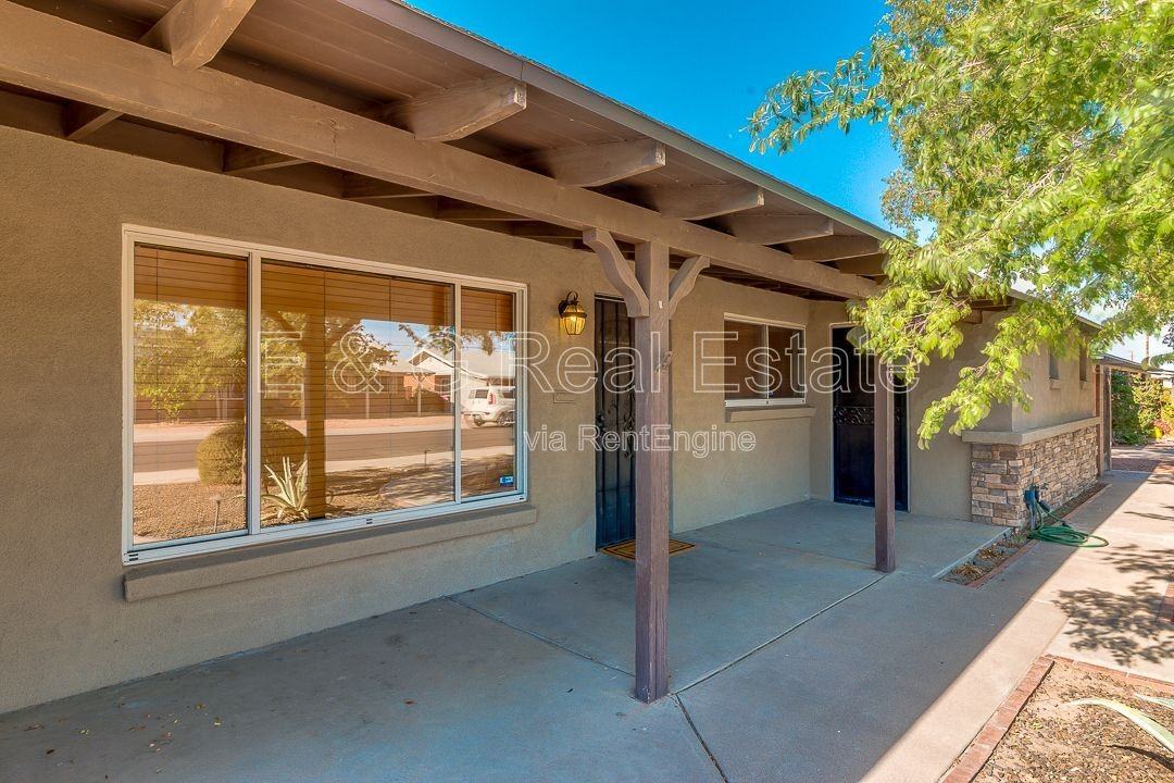 7248 E Wilshire Dr - Photo 2 of 25