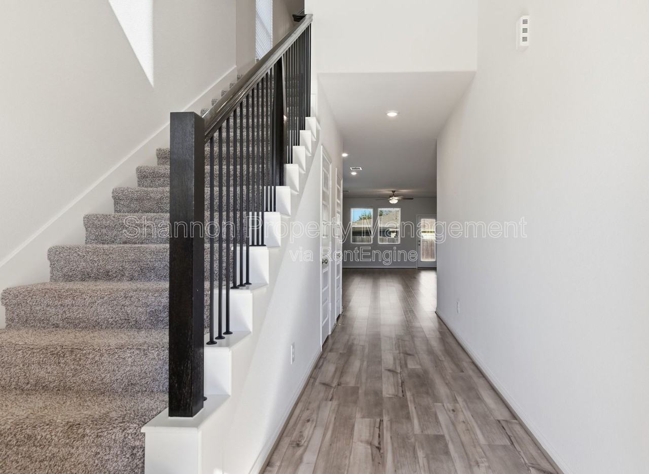 18508 Meadow Point Ln - Photo 6 of 46