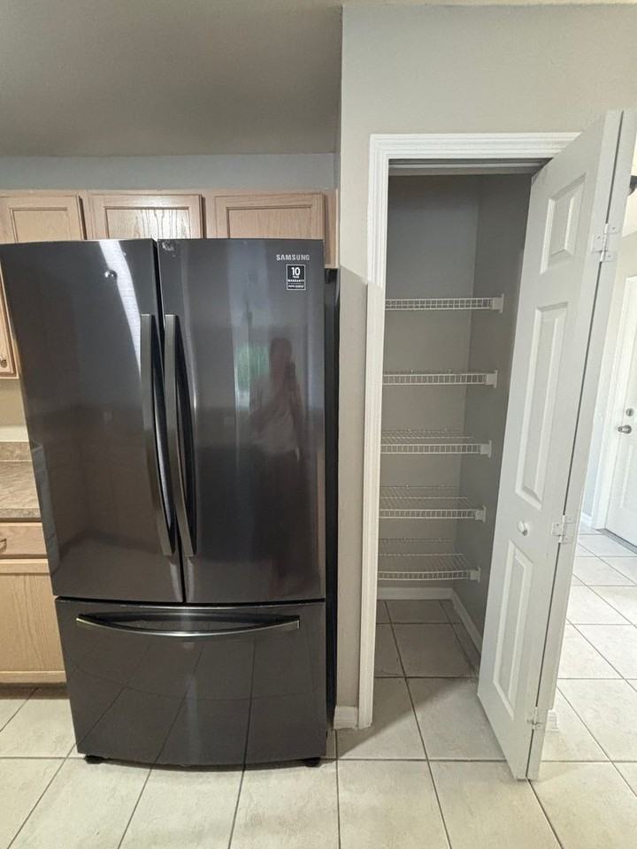 5319 Centennial Blvd - Photo 7 of 16