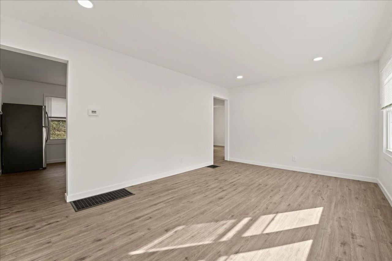 3068 Worthington Ave - Photo 7 of 28