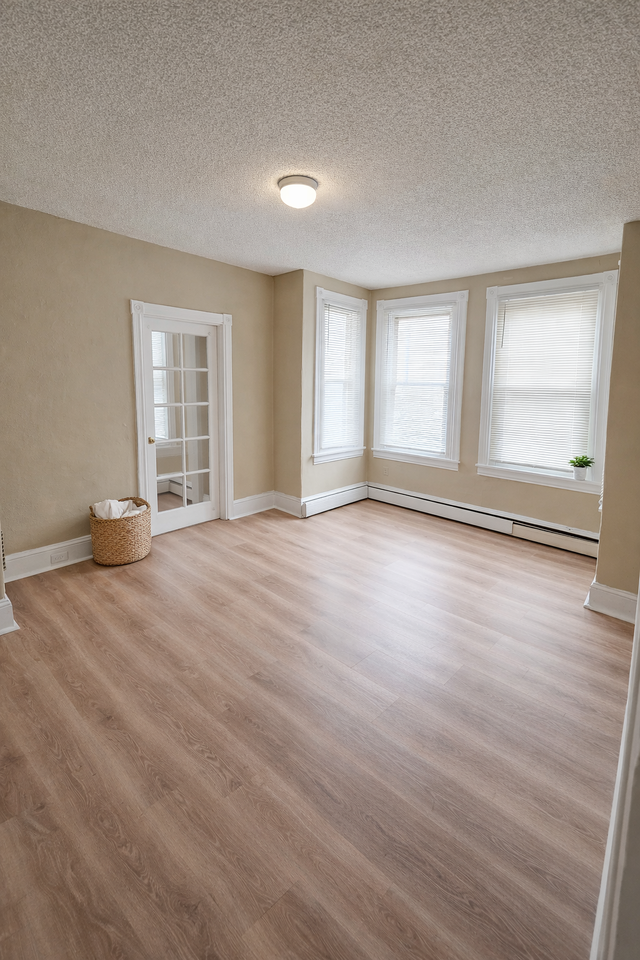 317 E Broad St #2 - Photo 5 of 6