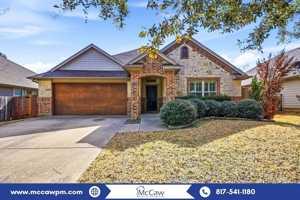 featured image of 2725 Westglen Dr