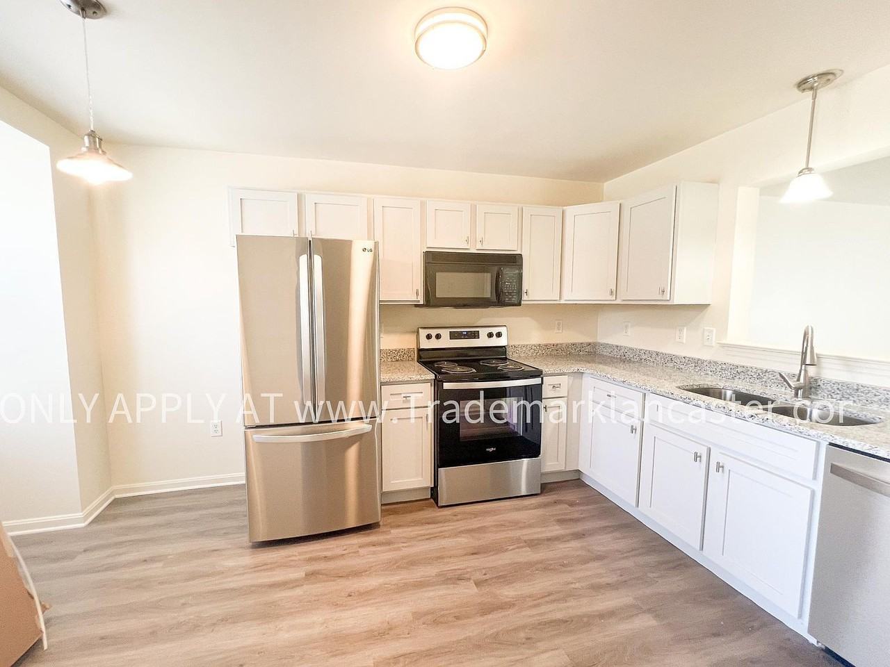 61 Covington Ct - Photo 2 of 17