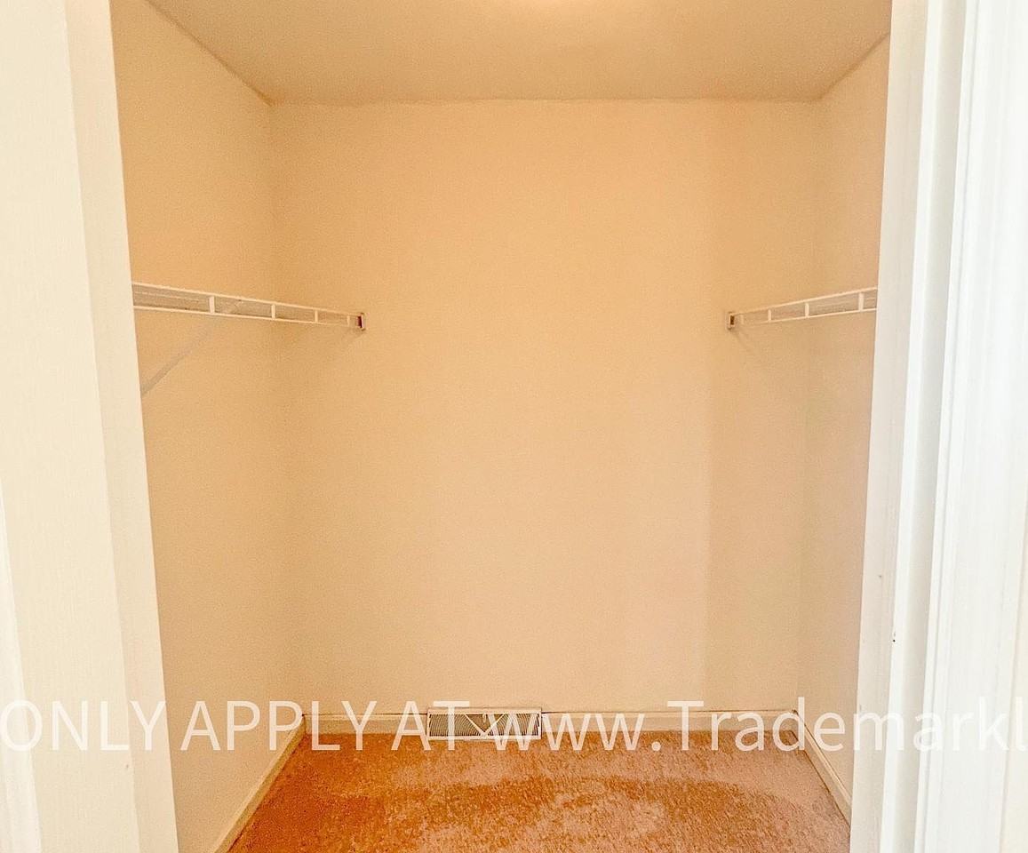 61 Covington Ct - Photo 5 of 17