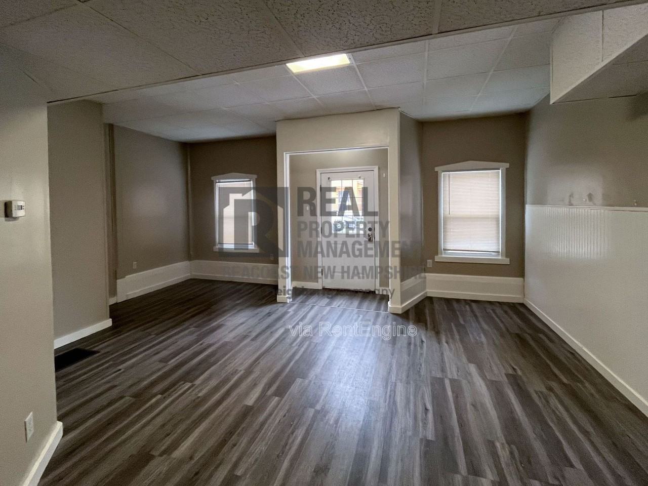 98 Academy St #B - Photo 4 of 18