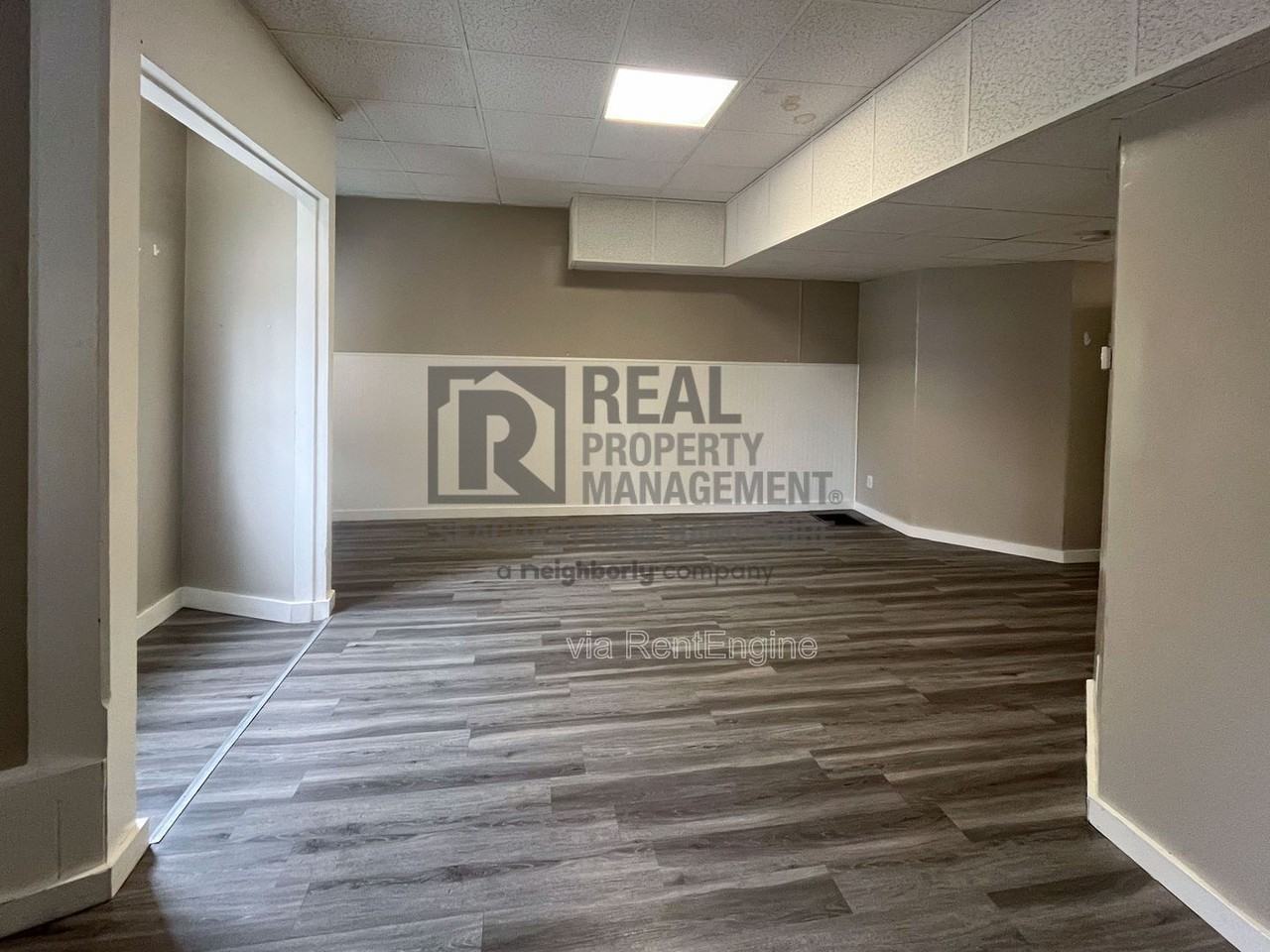 98 Academy St #B - Photo 5 of 18