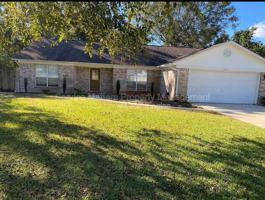 featured image of 4421 Amberwood Cir