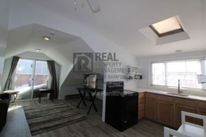 featured image of 4 Ashworth Ave #2